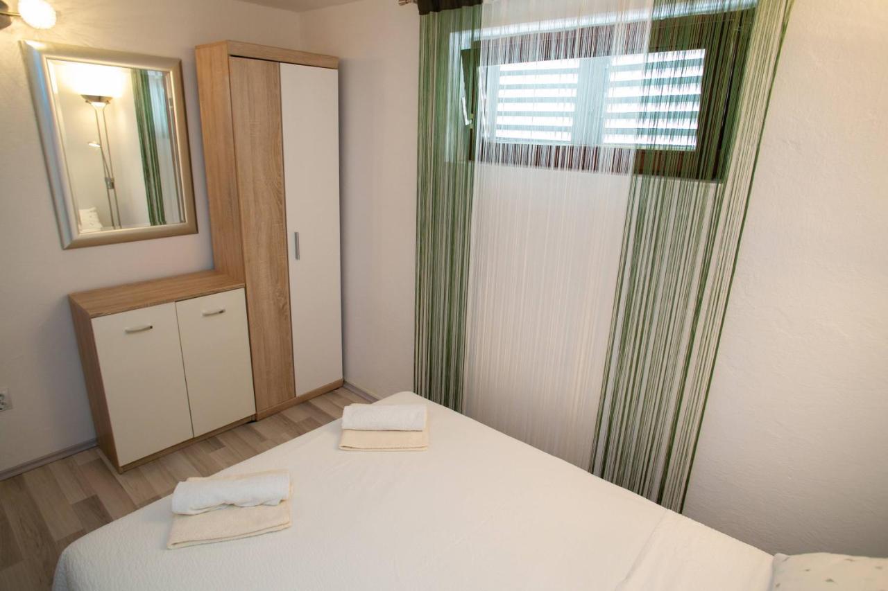 Apartments Sun Dance With Heated Pool Novalja Kültér fotó