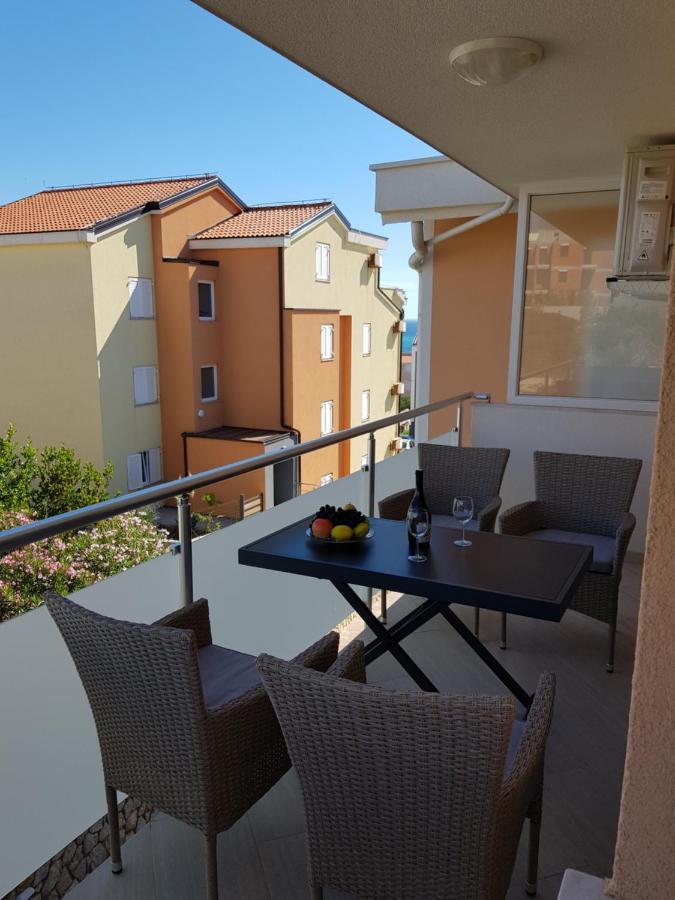Apartments Sun Dance With Heated Pool Novalja Kültér fotó